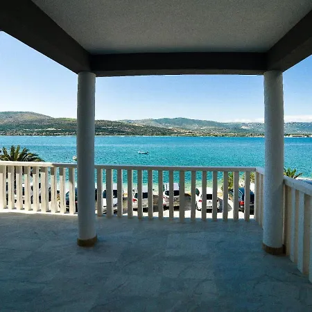 Apartmani Antonia Trogir Exterior photo