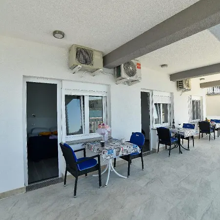 Apartmani Antonia Trogir Exterior photo