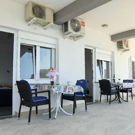 Apartmani Antonia Trogir Exterior photo